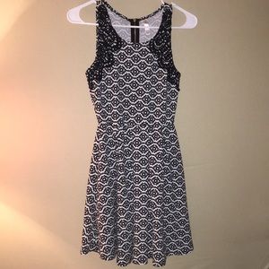 XS/TP Xhilaration dress